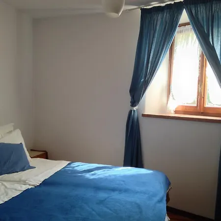 Apartment Domus Antiqua Brenzone sul Garda