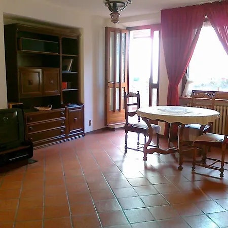 Domus Antiqua Apartment *