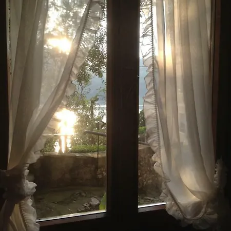 Domus Antiqua * Brenzone sul Garda